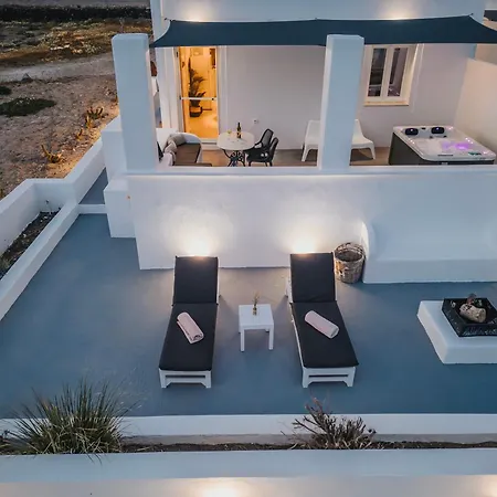 Red Harmony Modestos