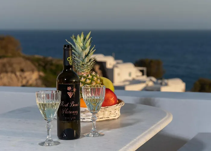 Red Harmony Modestos