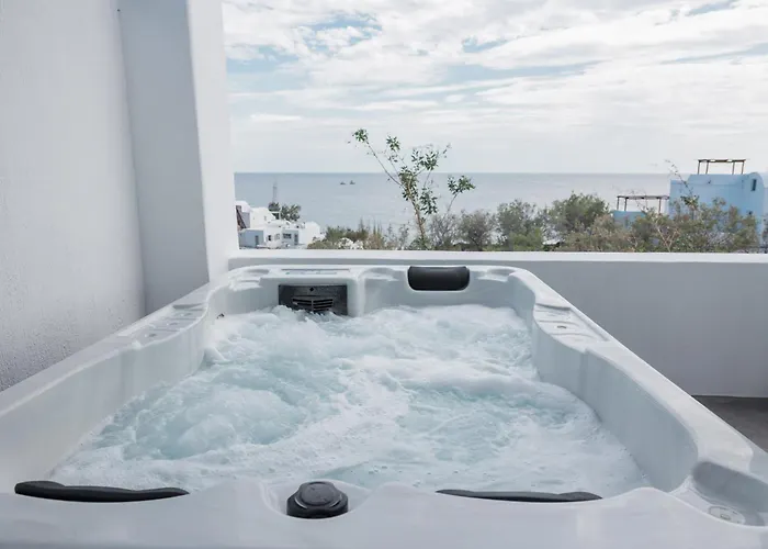 Red Harmony Modestos