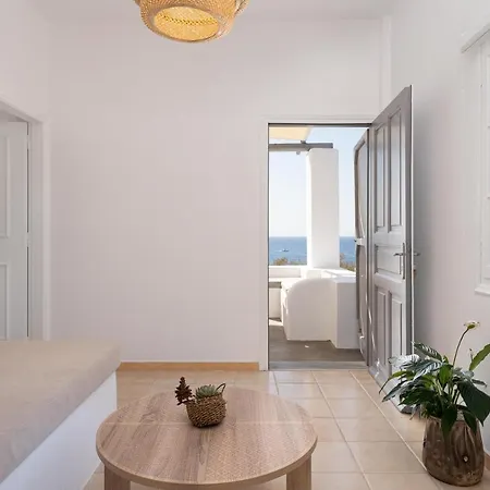 Red Harmony Modestos Daire *